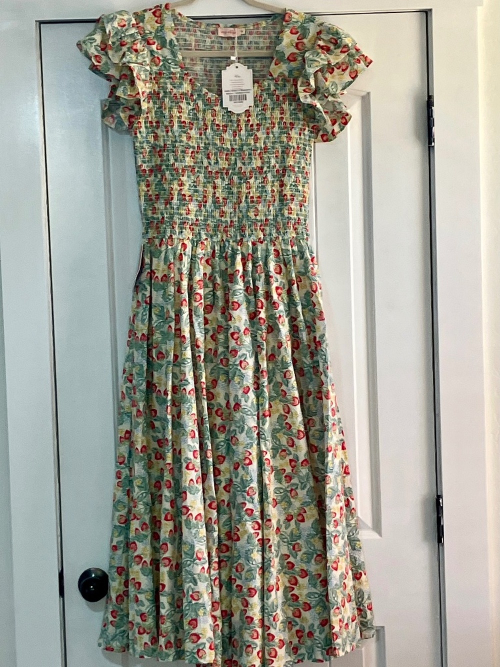 NEW Ivy City Hattie in Strawberry print dress - Picture 2 of 5